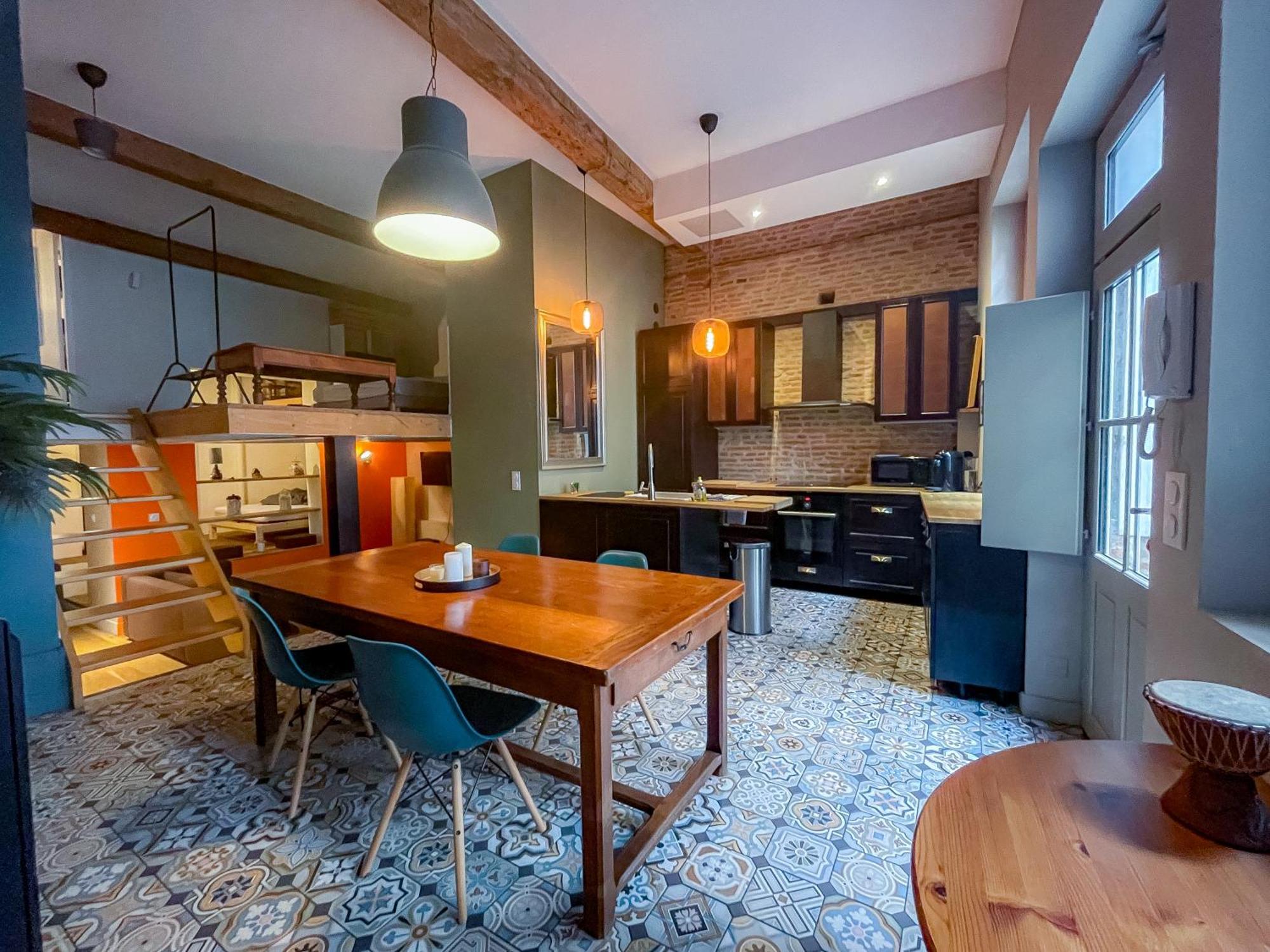 Hiding Place - Loft Toulousain Unique Тулуза Екстериор снимка